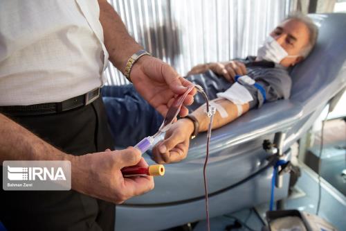 هموطنان با اهدای خون و مشارکت در نجات جان انسان ها سال نو را آغاز کنند