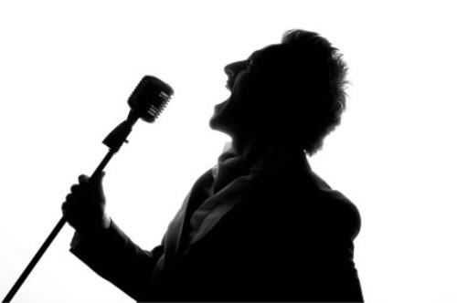 آیا آواز خواندن زیر دوش منجر به کاهش وزن می شود؟