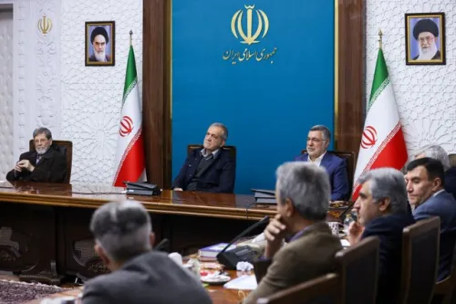 پزشکیان: با منابع فعلی میتوان خدمات درمانی بسیار با کیفیت تری عرضه کرد