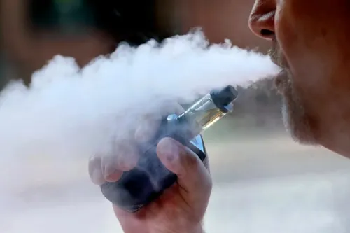 سیگار الکترونیکی با استفاده بیشتر سمی تر می شود